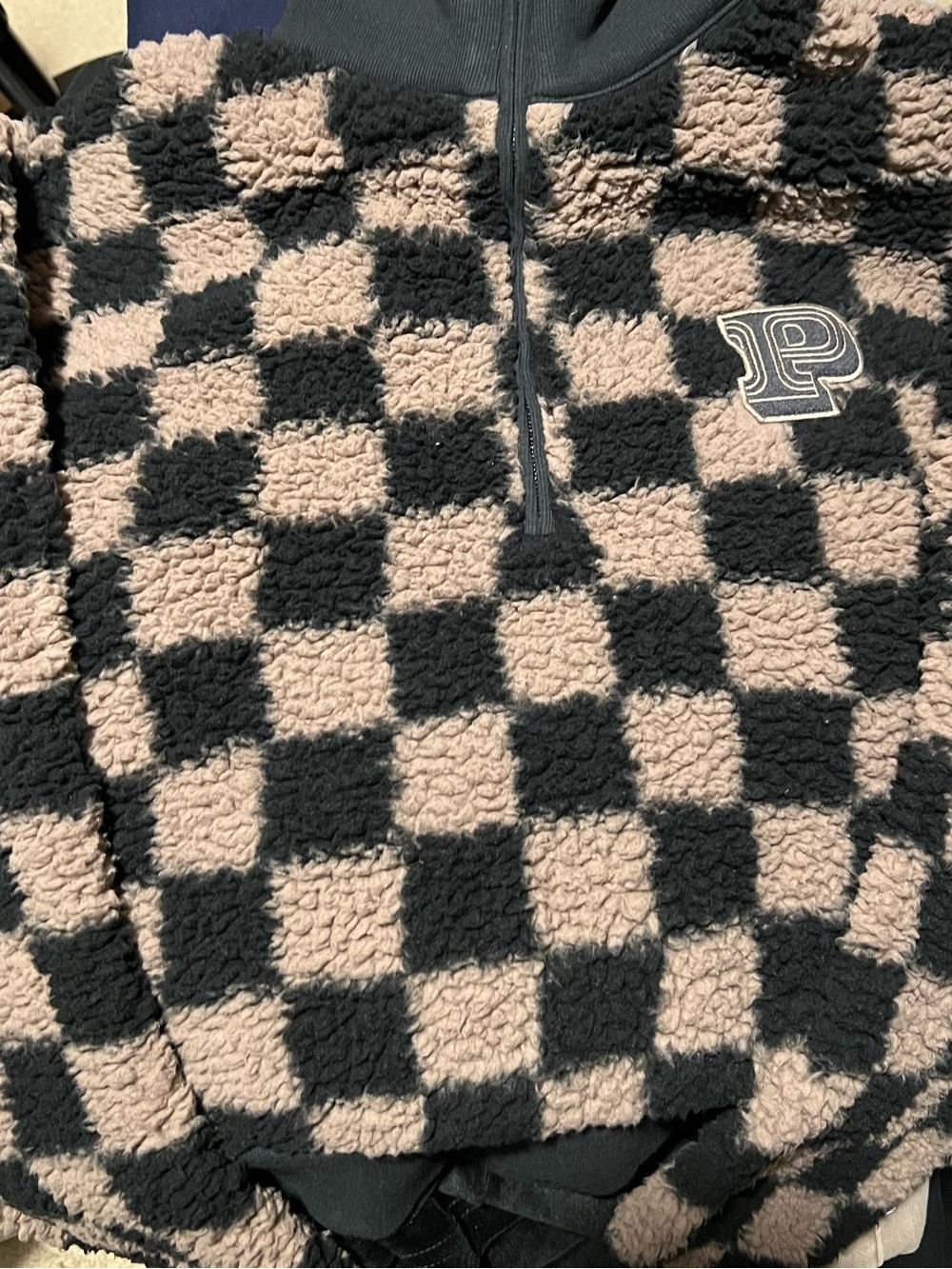 PINK Victoria's Secret Black and Beige Sherpa Quarter-Zip Pullover
